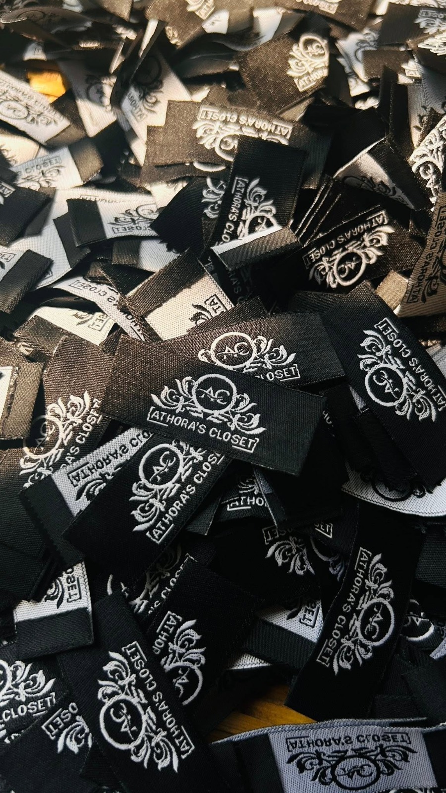 Label Black